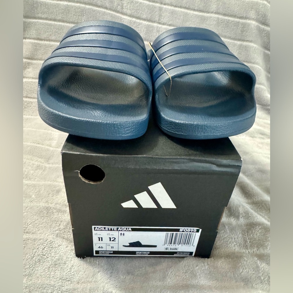 Adidas Adilette Aqua Navy Men’s Slides Size 11 - Picture 2 of 10